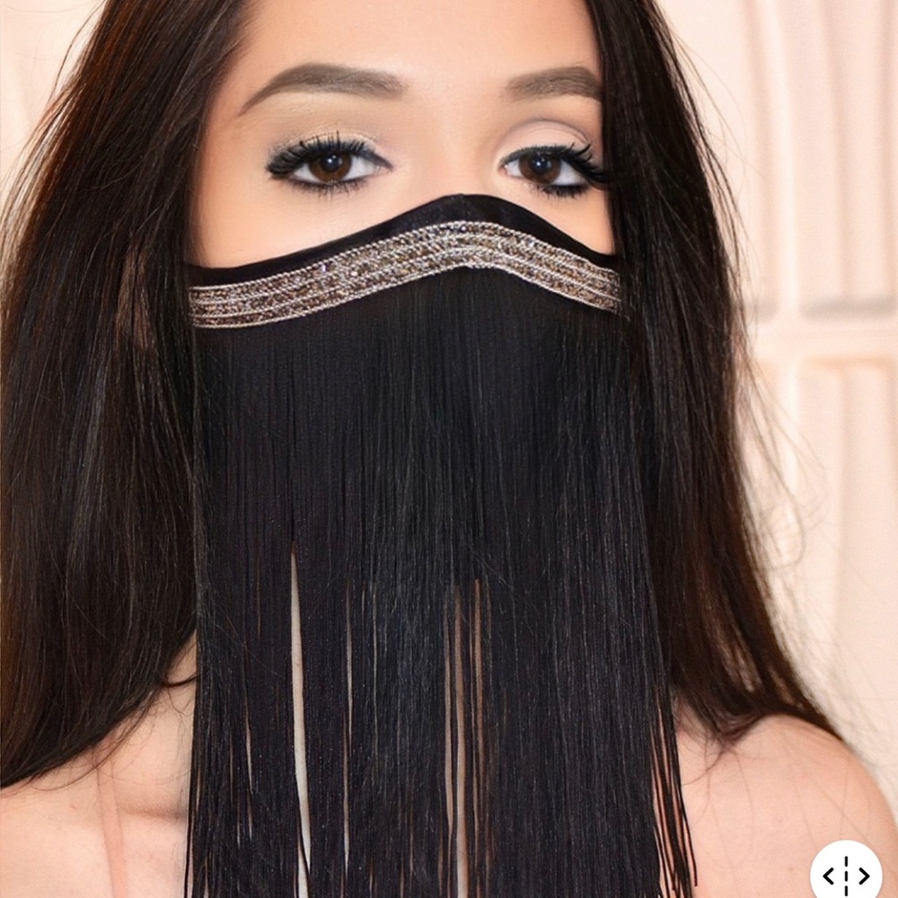 Beautiful hand made mask for a night out